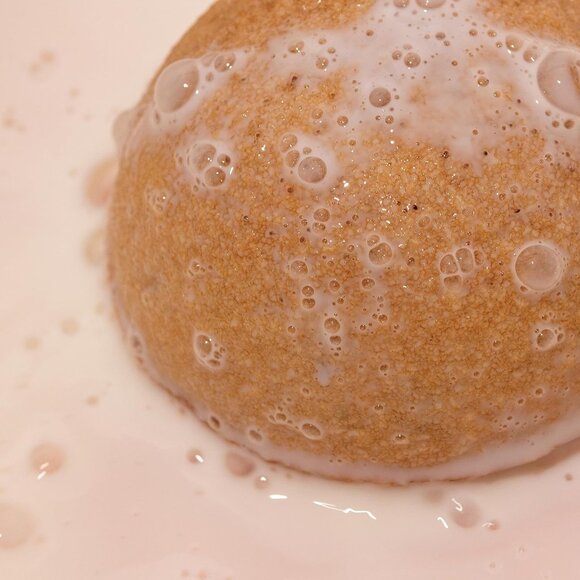 Beauty Bakerie Our Daily Bread Konjac Deep Cleansing Facial Sponges, Set of 3 - Picture 5 of 8